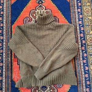 Oversized mango turtleneck size S